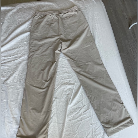 Uniqlo Heat Tech Pants - Picture 2 of 3